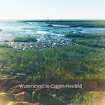 De Twargbutt Nordseeluft Vom Balkon Aus Schnuppern Dorumer Neufeld