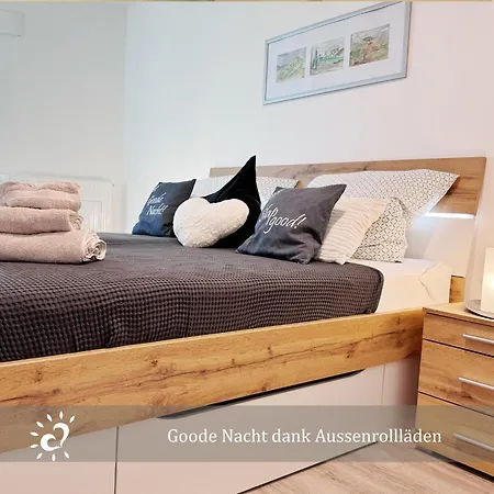 De Twargbutt Nordseeluft Vom Balkon Aus Schnuppern Dorumer Neufeld