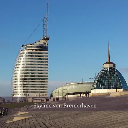De Twargbutt Nordseeluft Vom Balkon Aus Schnuppern Dorumer Neufeld