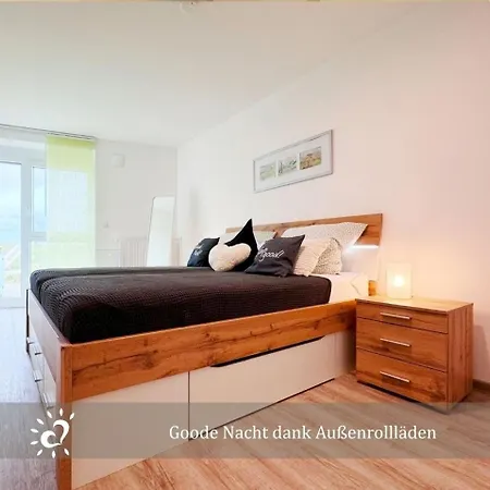 De Twargbutt Nordseeluft Vom Balkon Aus Schnuppern 도룸 노이펠트
