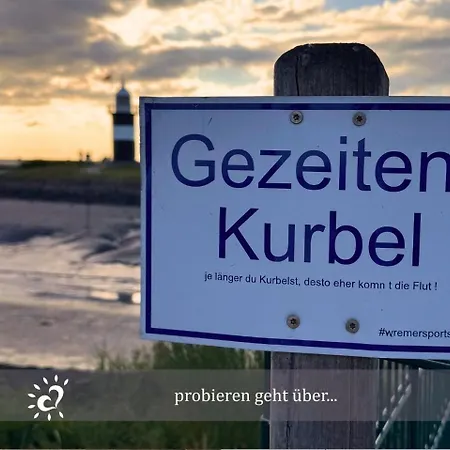 Apartmán De Twargbutt Nordseeluft Vom Balkon Aus Schnuppern Dorumer Neufeld